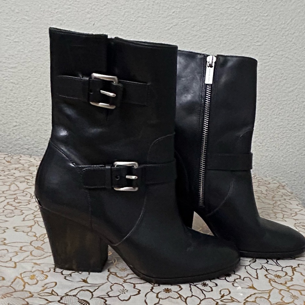 Michael Kors Ankle Boots Size 6M